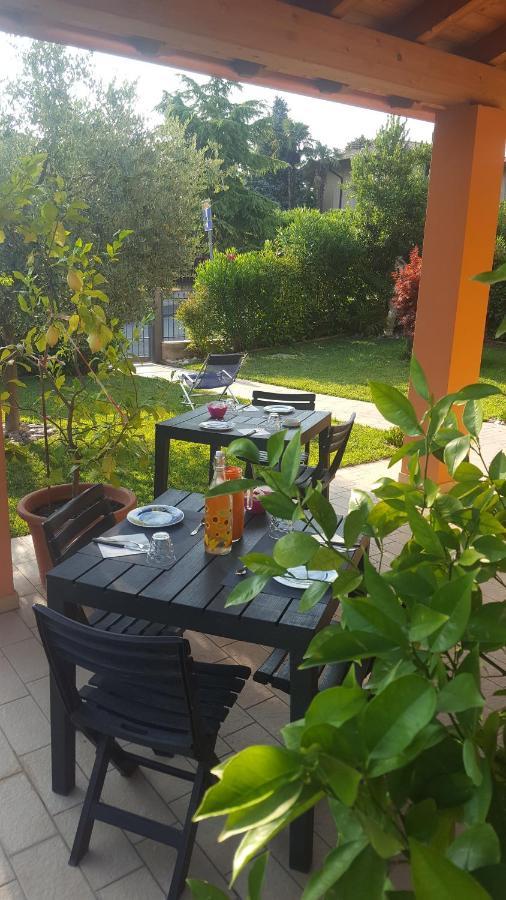 Giulietta E Romeo Acomodação com café da manhã Peschiera del Garda Exterior foto