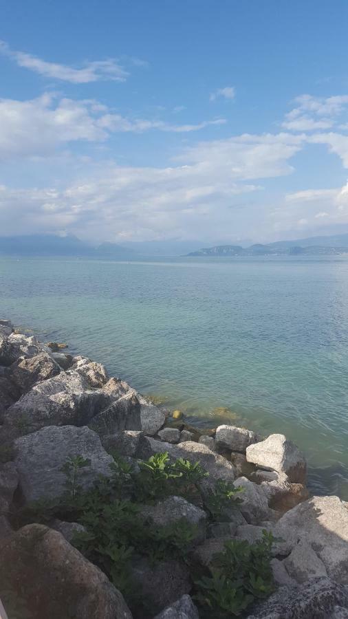 Giulietta E Romeo Acomodação com café da manhã Peschiera del Garda Exterior foto