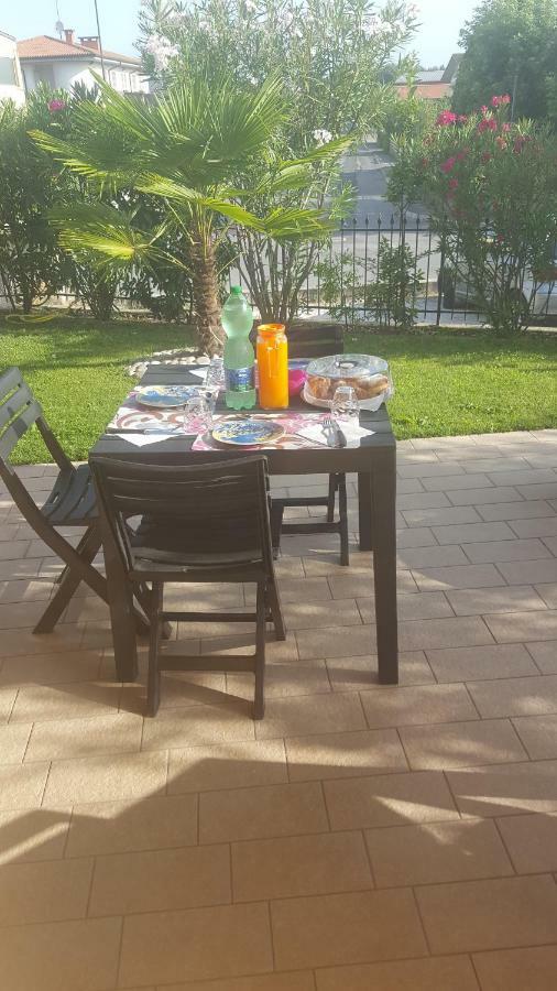 Giulietta E Romeo Acomodação com café da manhã Peschiera del Garda Exterior foto